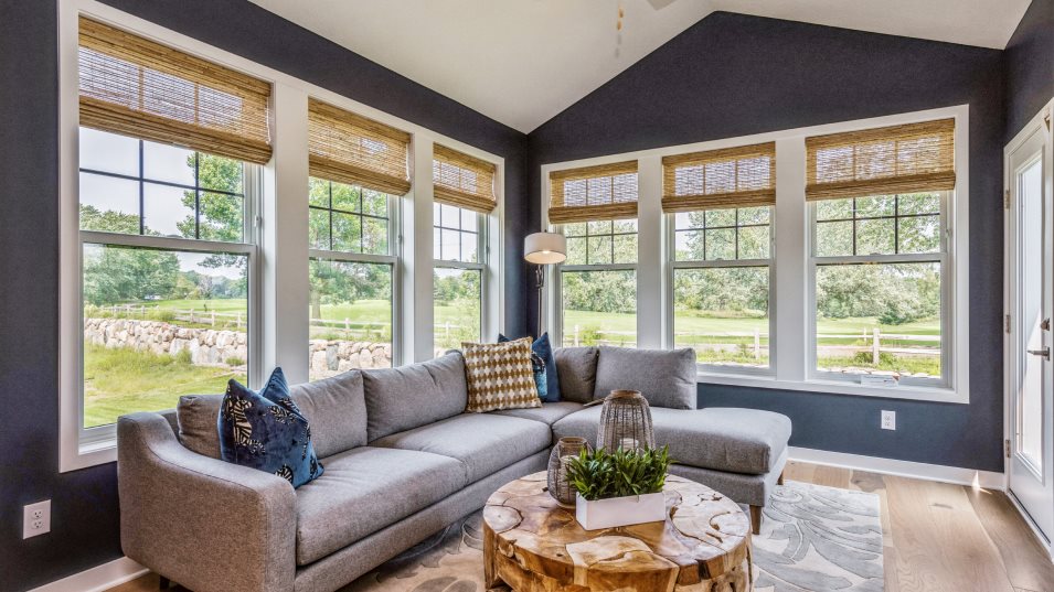 Monaco Optional Sunroom