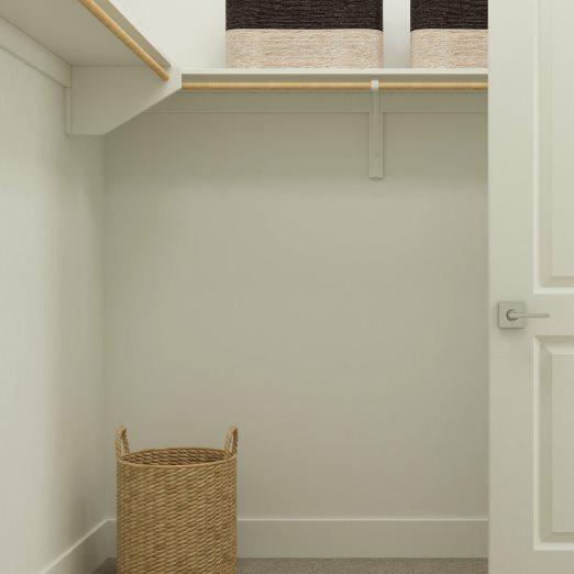 Hawthorn Hills Res 2 Owner's Suite Walk In Closet
