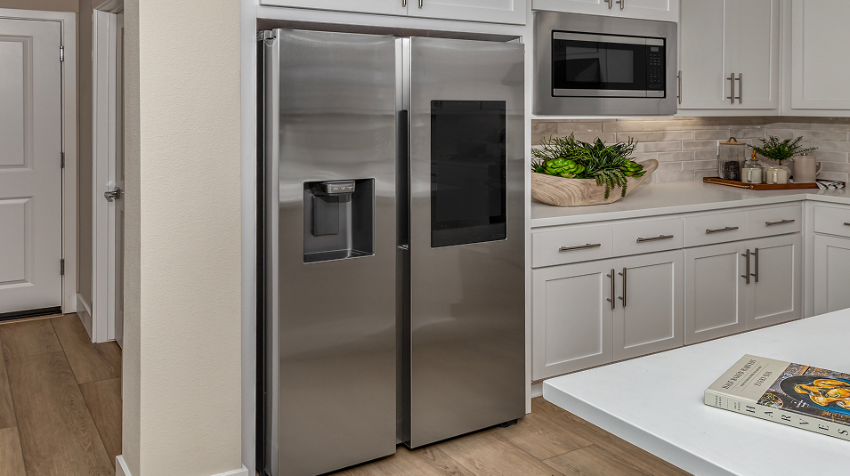 Hawthorn Hills Lagoon Valley Res6 EI Kitchen Refrigerator
