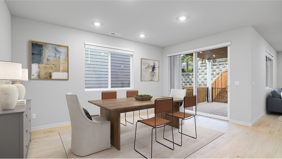 3376 Sellwood Dining 2of3 F1 Base2