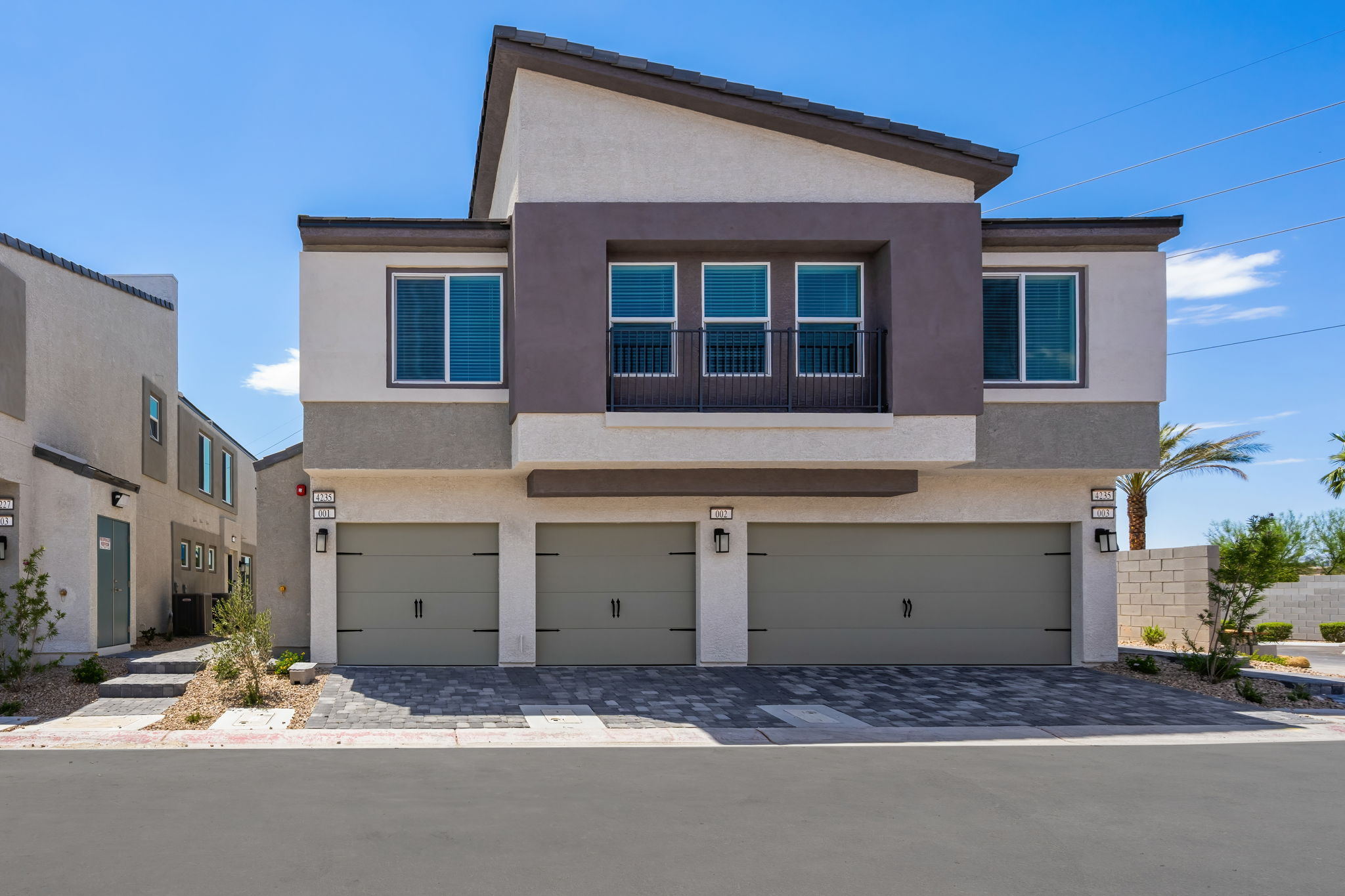Falcon  Ridge Nadia Exterior