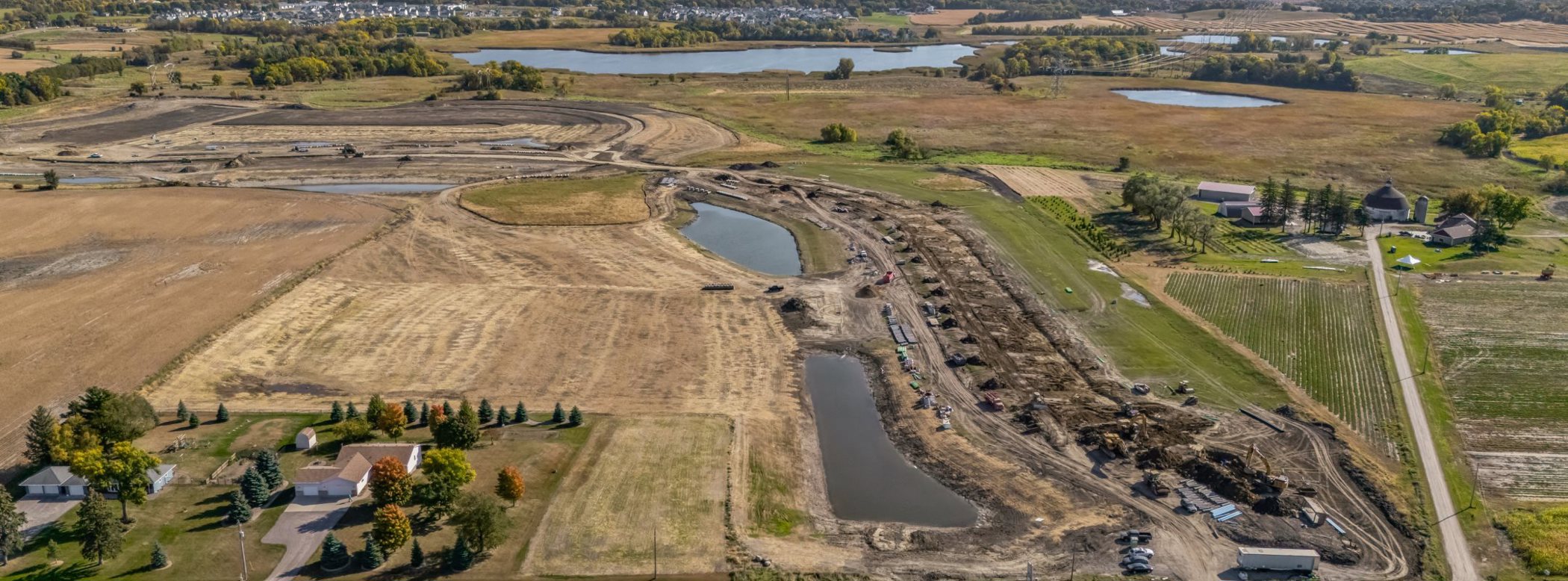 Gonz Lake Community
