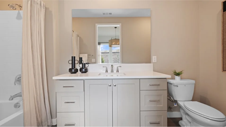 Outlook 3 Bathroom 3