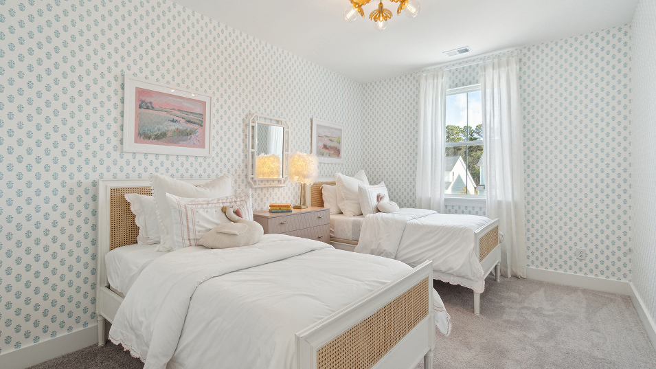 2855 Fletcher Bed3 1of2 F2 8 6 25