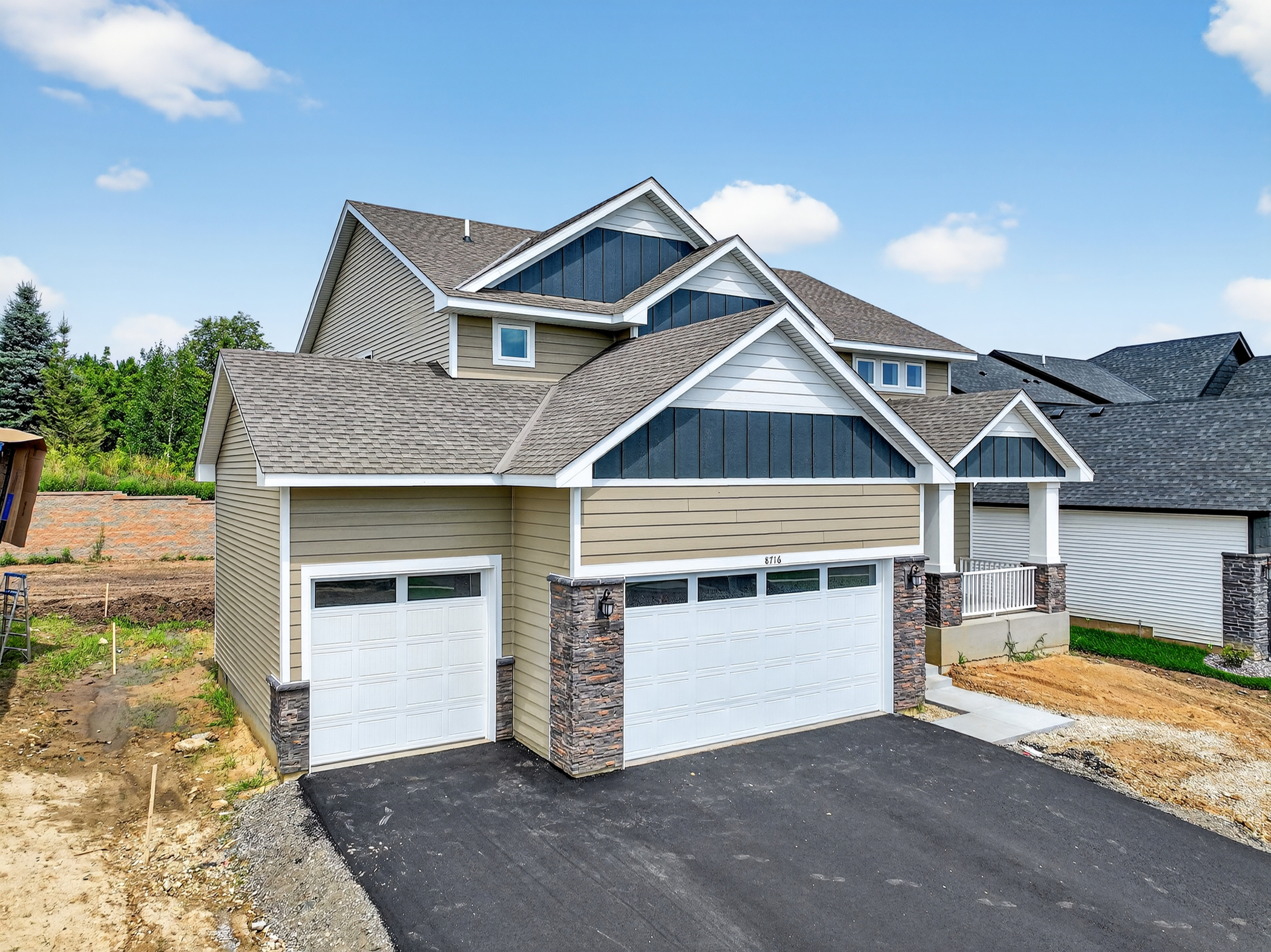 8716 Periwinkle Blvd, Woodbury, MN 5512900026