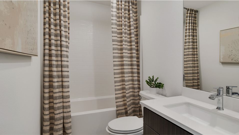 Residence 3 Bathroom 2