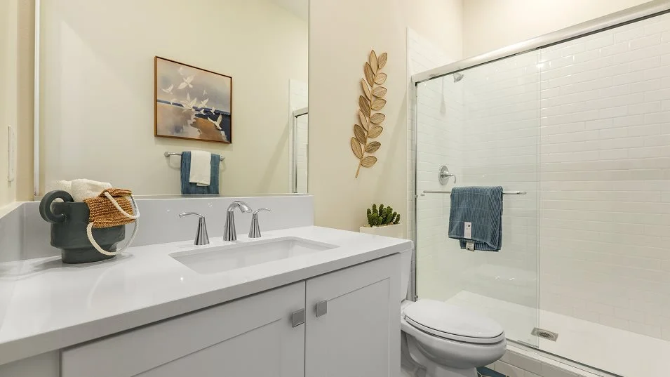 Res 4 bath2 interior