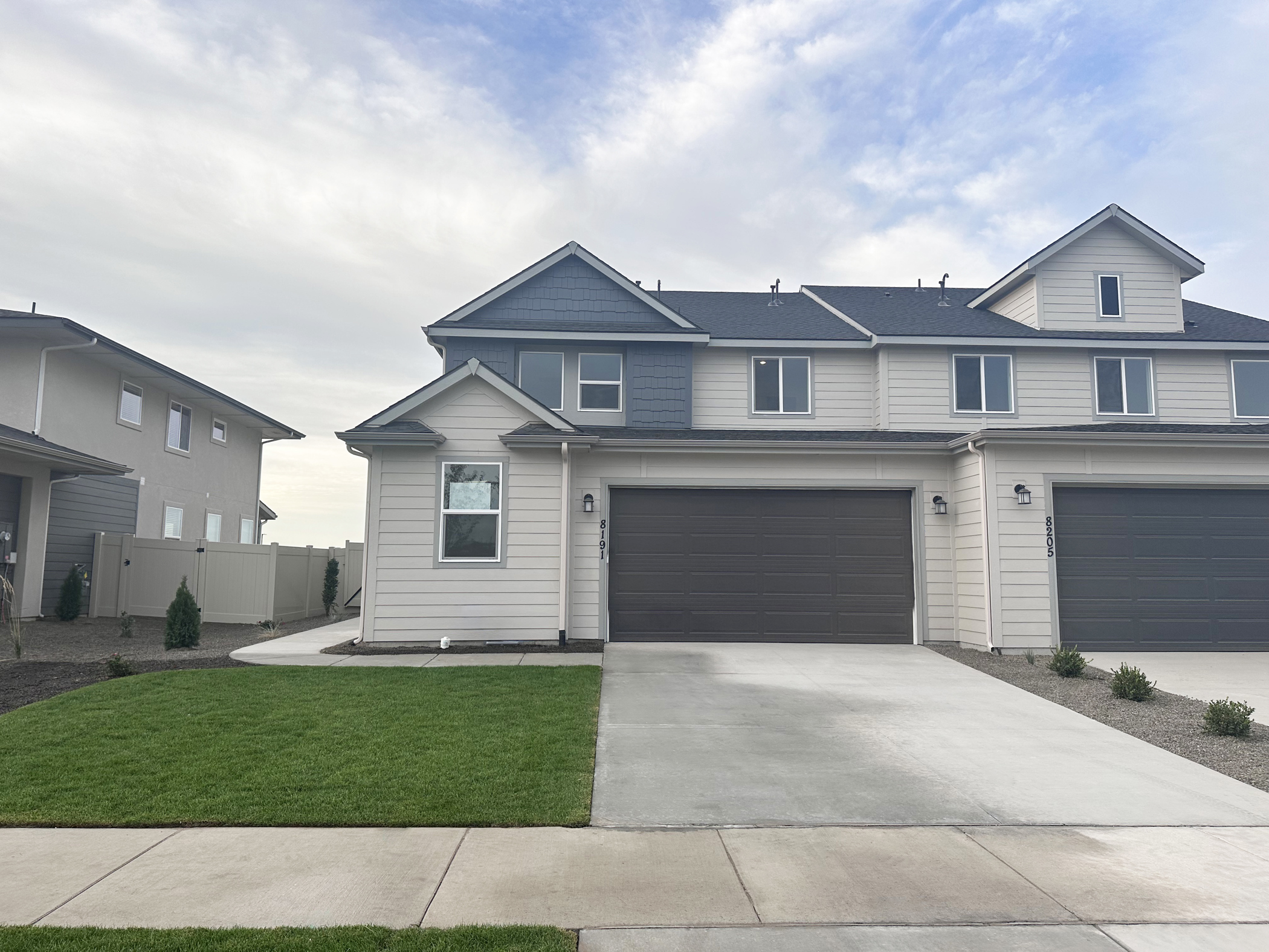 Eagle Ridge Plan 1785 H S1105 8191 Grey Alder