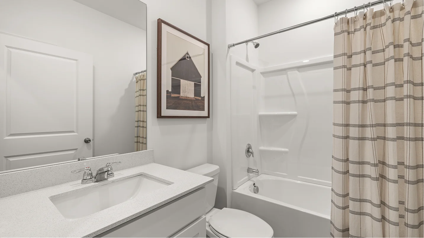 6978 Newport Bath2 F1 050625