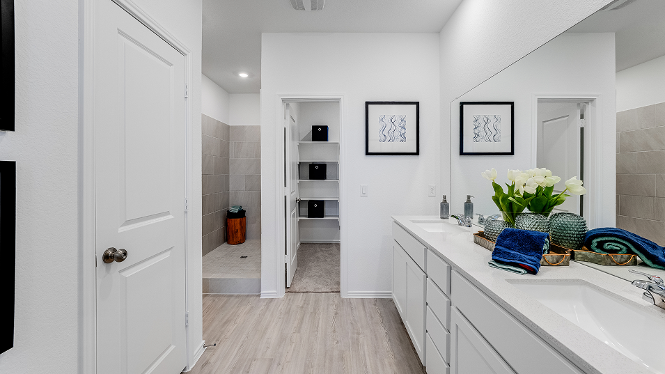 Owners Bathroom