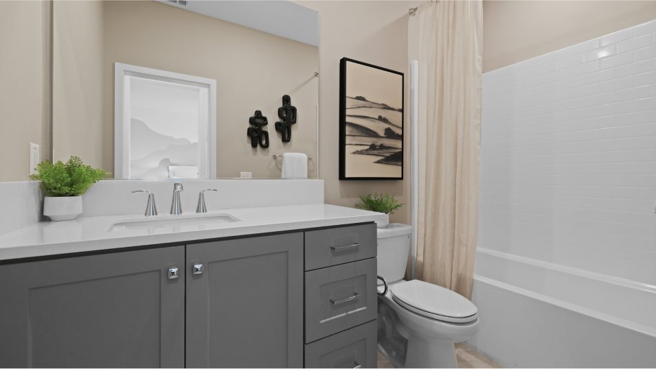 Outlook 3 Bathroom 2