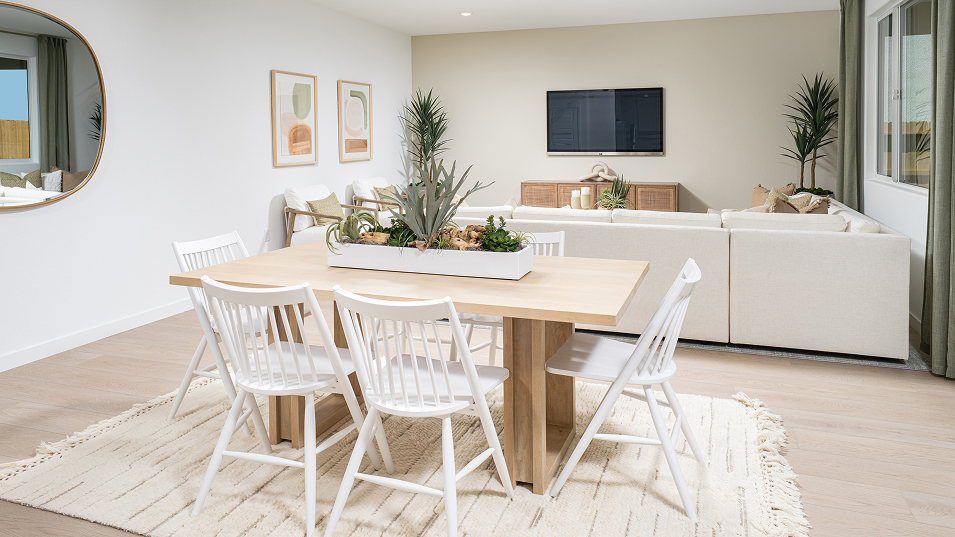 Symphony Arbor Ranch Res2463 Dining F1