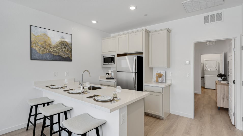 Harlow Next Gen® Suite Kitchenette