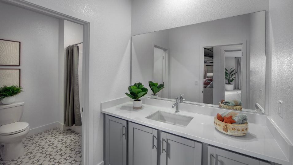 Residence H1 Bathroom 3