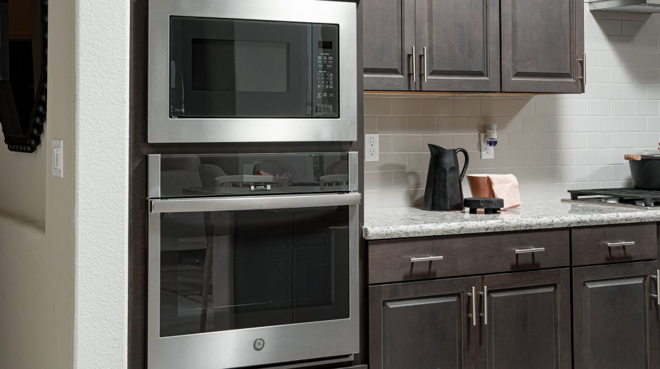Brass Pointe oven and microwave