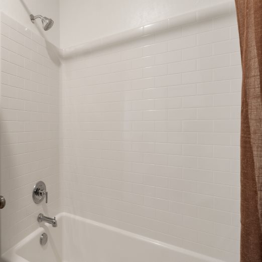 Jewel X bathroom 2