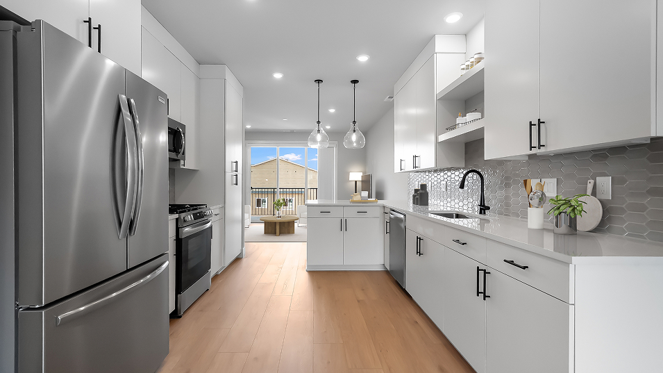 1726 Bailey Kitchen 3of3 F2