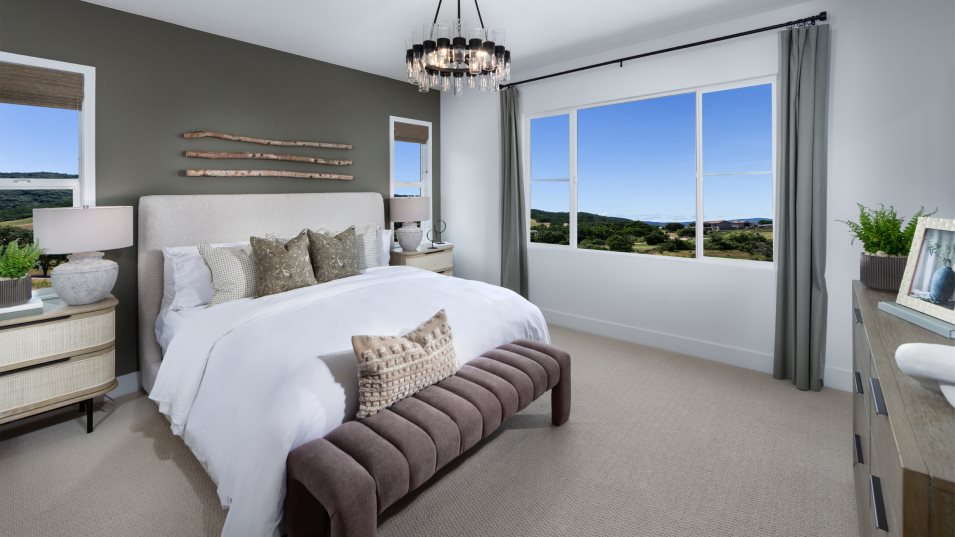 Residence 4 Owner's Suite