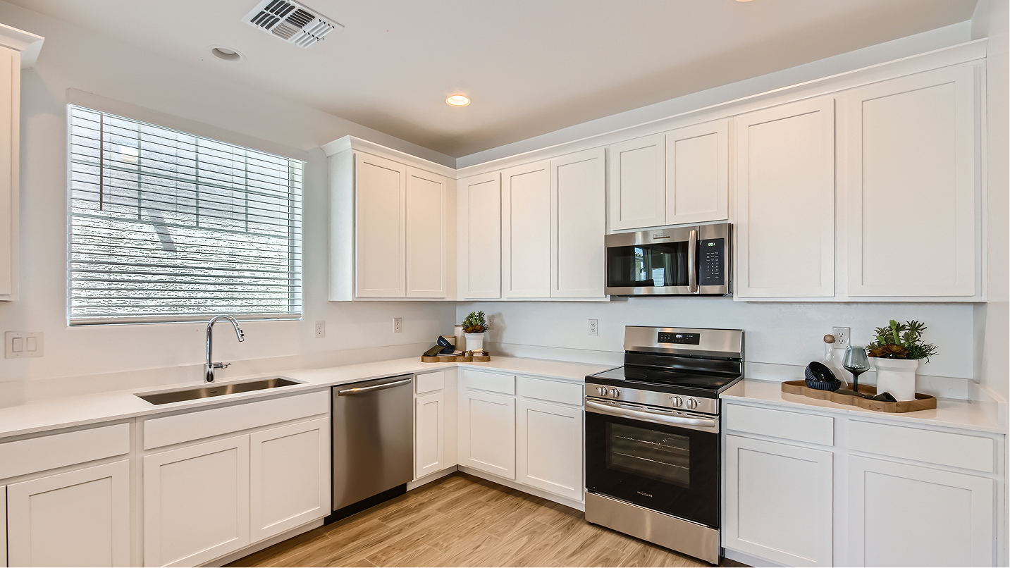 2020 Windsor Kitchen 3of3 F1 Base2