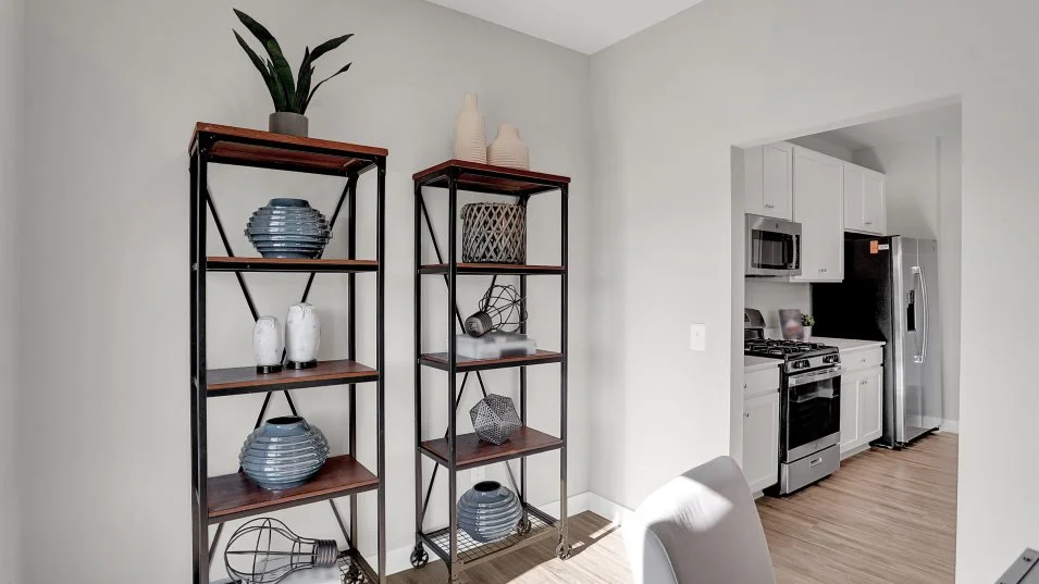 Roxbury Bonus Room