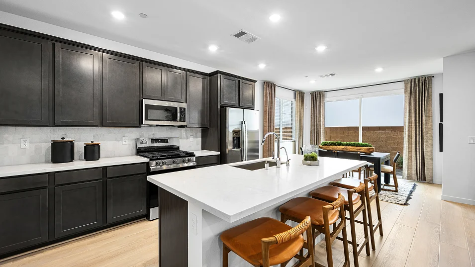 2770 Alice Kitchen 1of5 F1 Base2