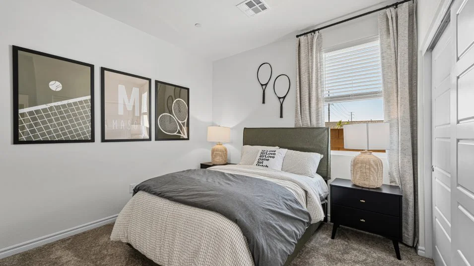 Pioneer Bedroom 3