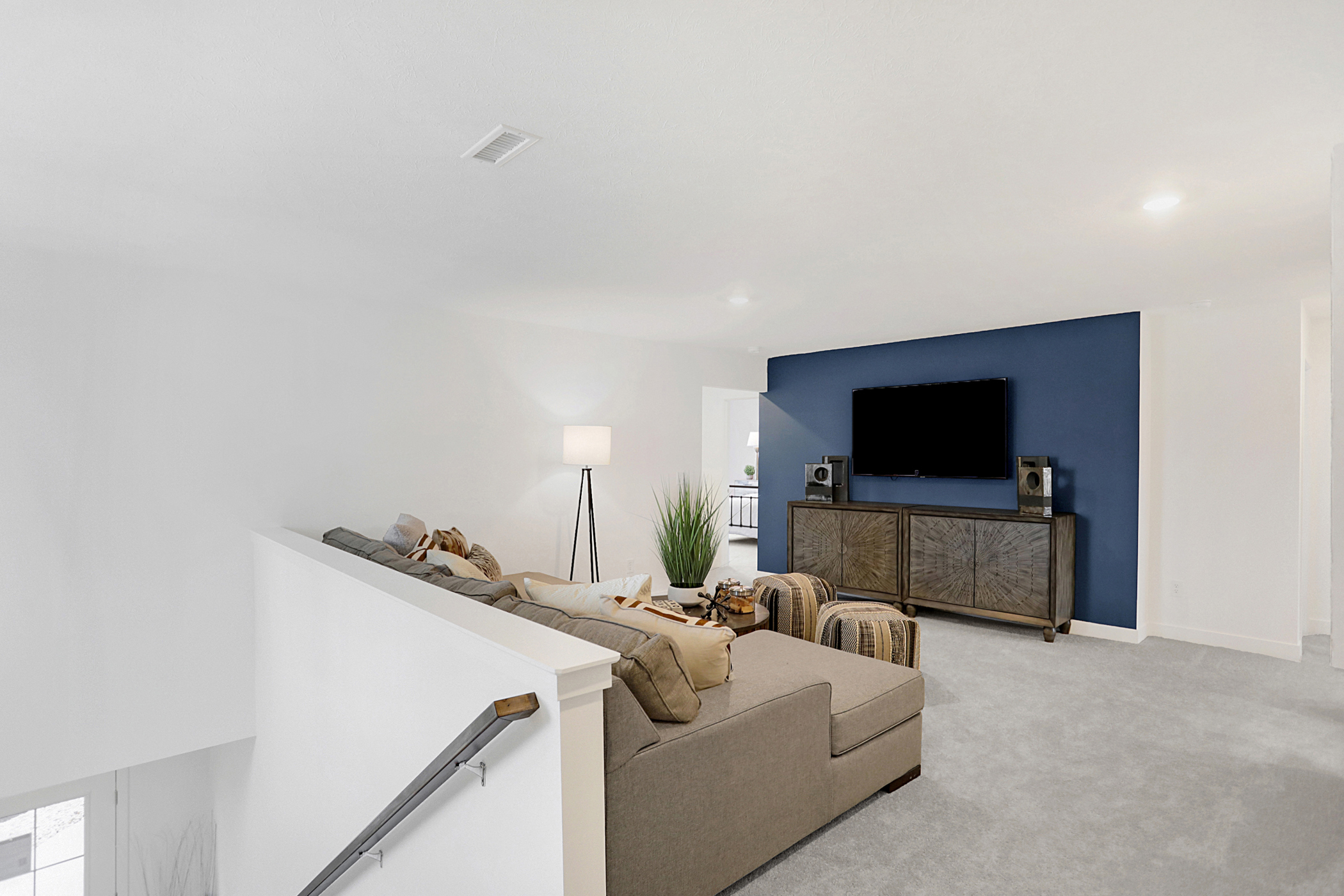 Venture Walnut Commons Wentworth Loft 1of4