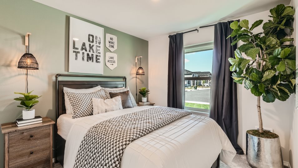 Huron Bedroom 2
