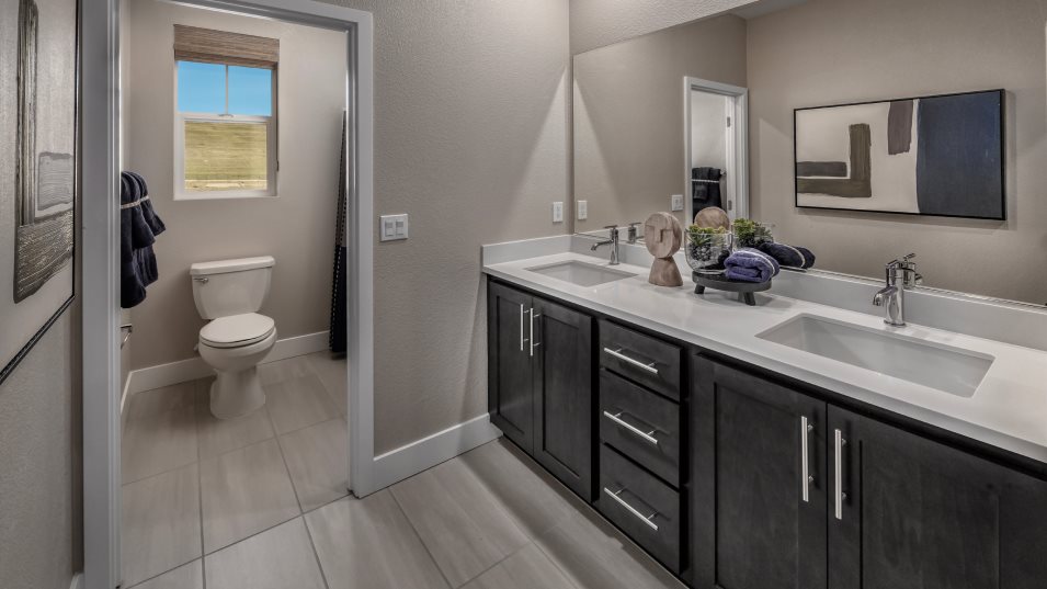 Rockingham Res 2 Bathroom 2