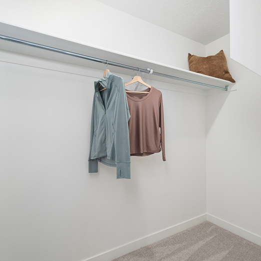 1573 Pendelton Bed2 1of2 F2