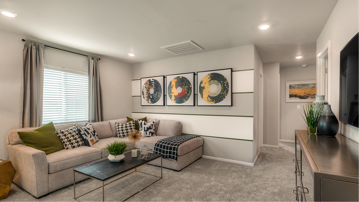 2501 Magnolia Loft 1of2 F2 Base1