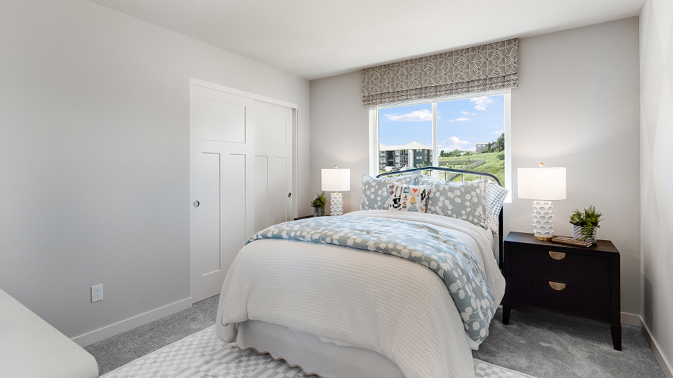 2350 Jade Bed2 F2