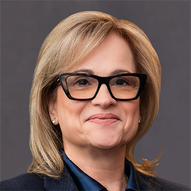 Laura Headshot For Lennar