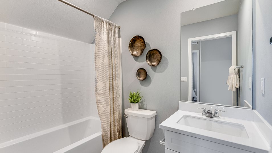 Residence 3 Bathroom 3
