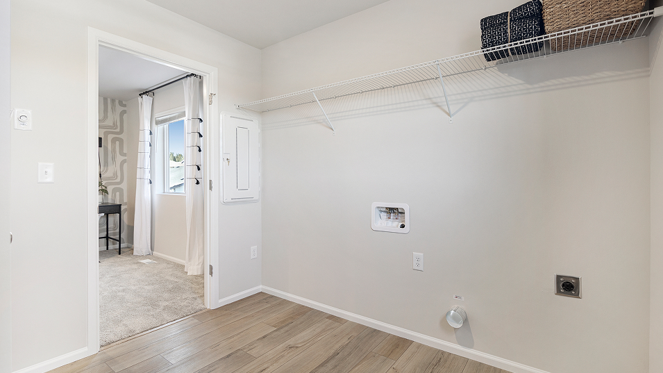 3215 Bainbridge II Laundry F2