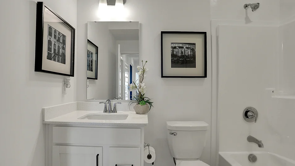 9241 Monroe Bath2 051425