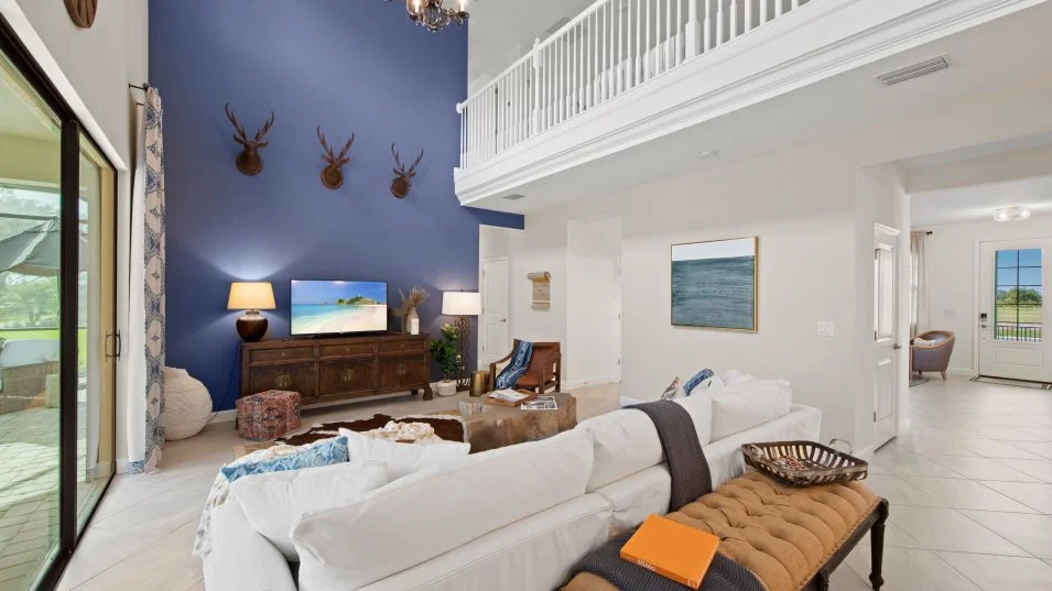 Lorraine-Lakes Manor Homes Sorrento Great Room