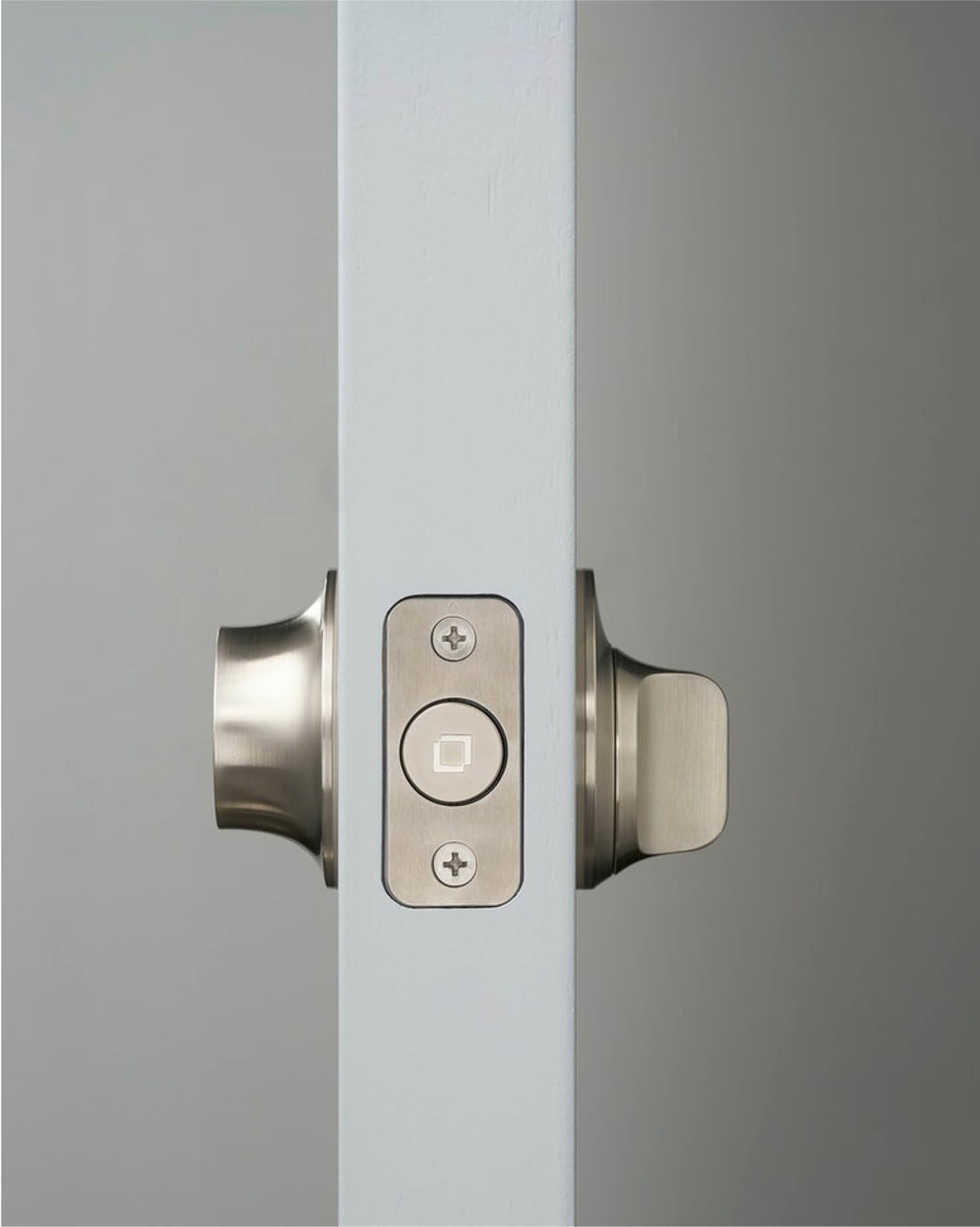 Level lock