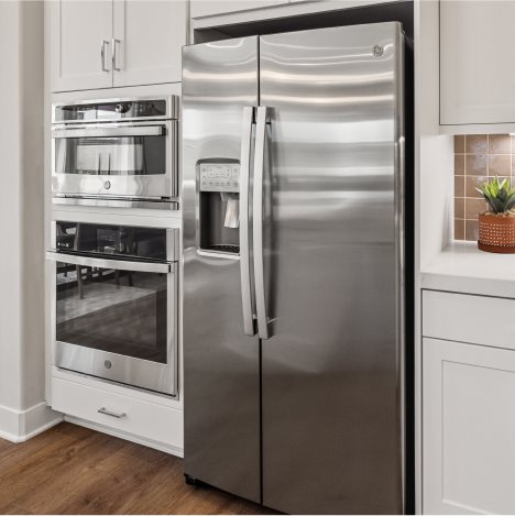 Portia 3 Kitchen