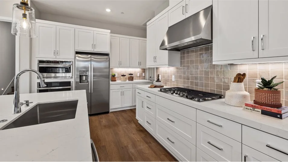 Portia 3 Kitchen