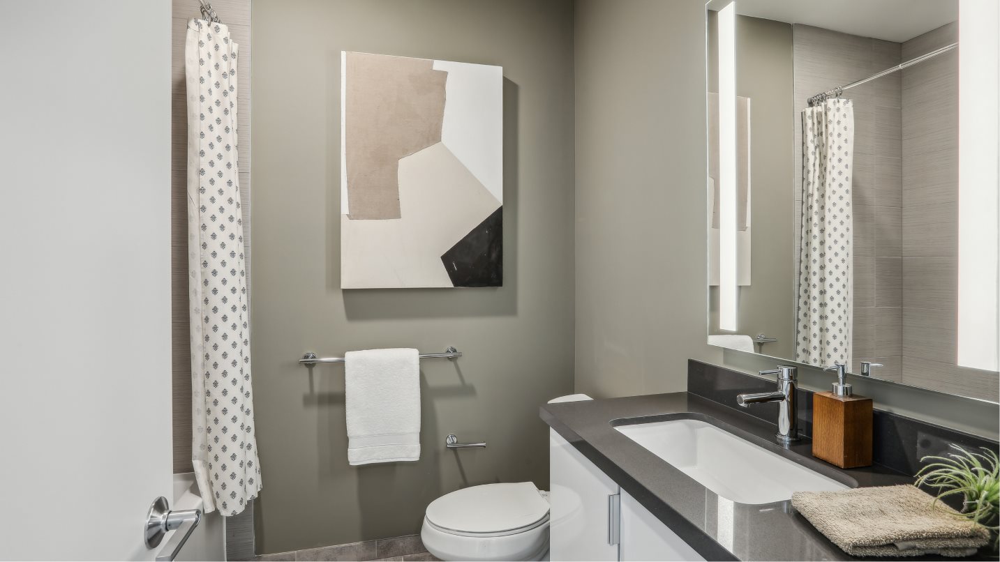 Plan A1 bathroom 2