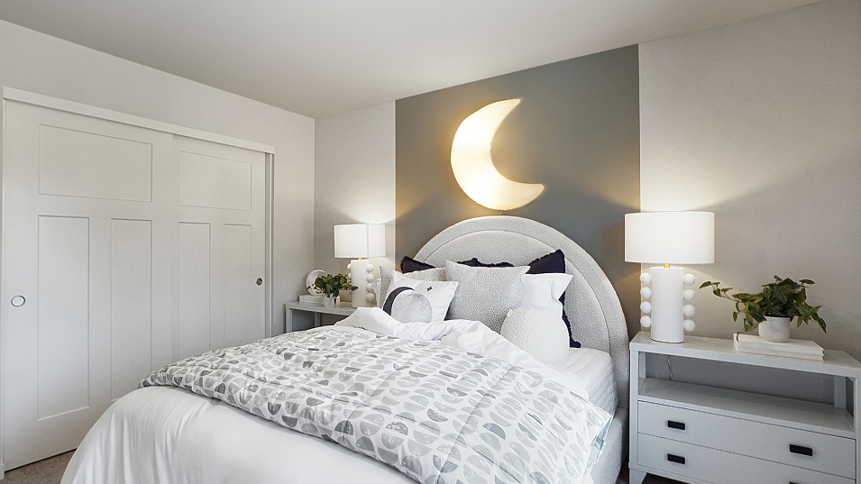 2213 Hillsdale Bed2 1of2 F2