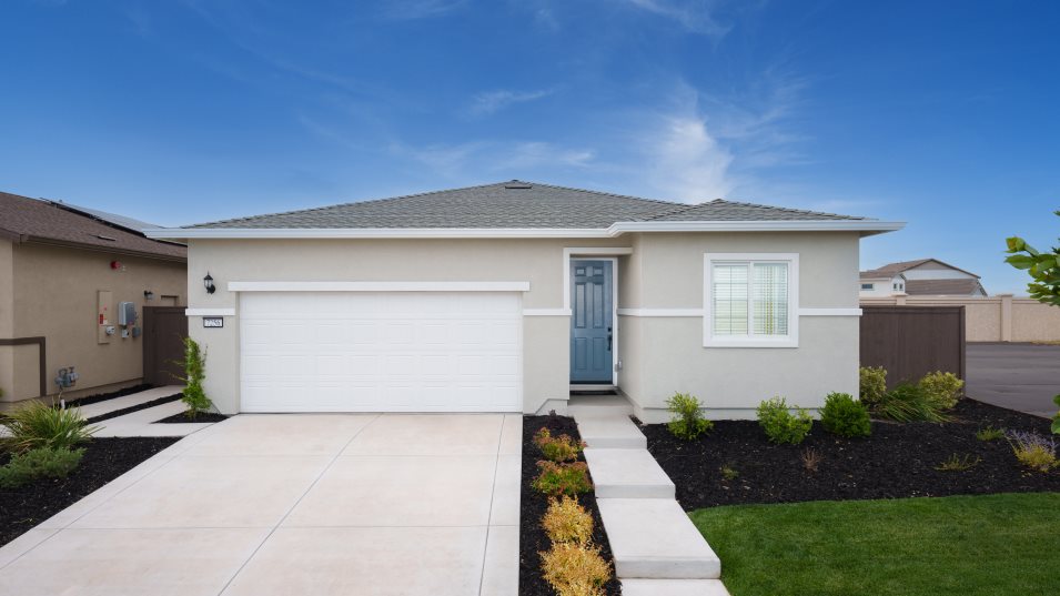 Residence 1579 Exterior