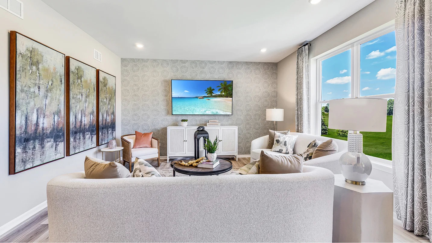 8515 Rutherford Family F1 Base4 092325