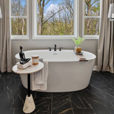 Sonoma Owners Bathroom