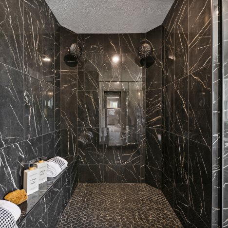Sonoma Owners Bathroom