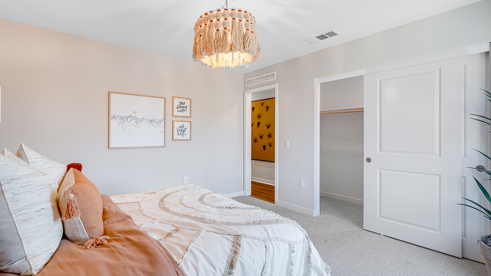 Belleza Legado Res4 Bed2 2of2 F2