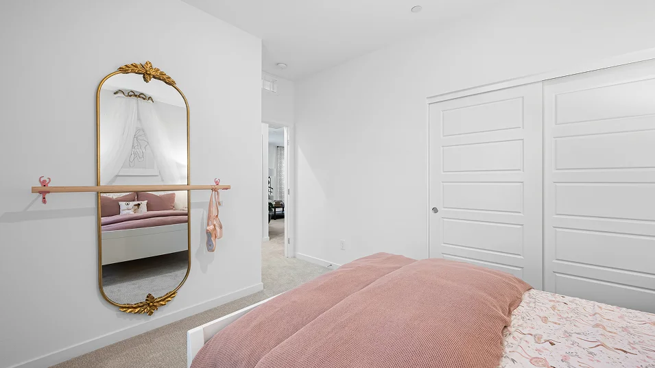 3000 Bobby Bed3 2of2 F2 Base2