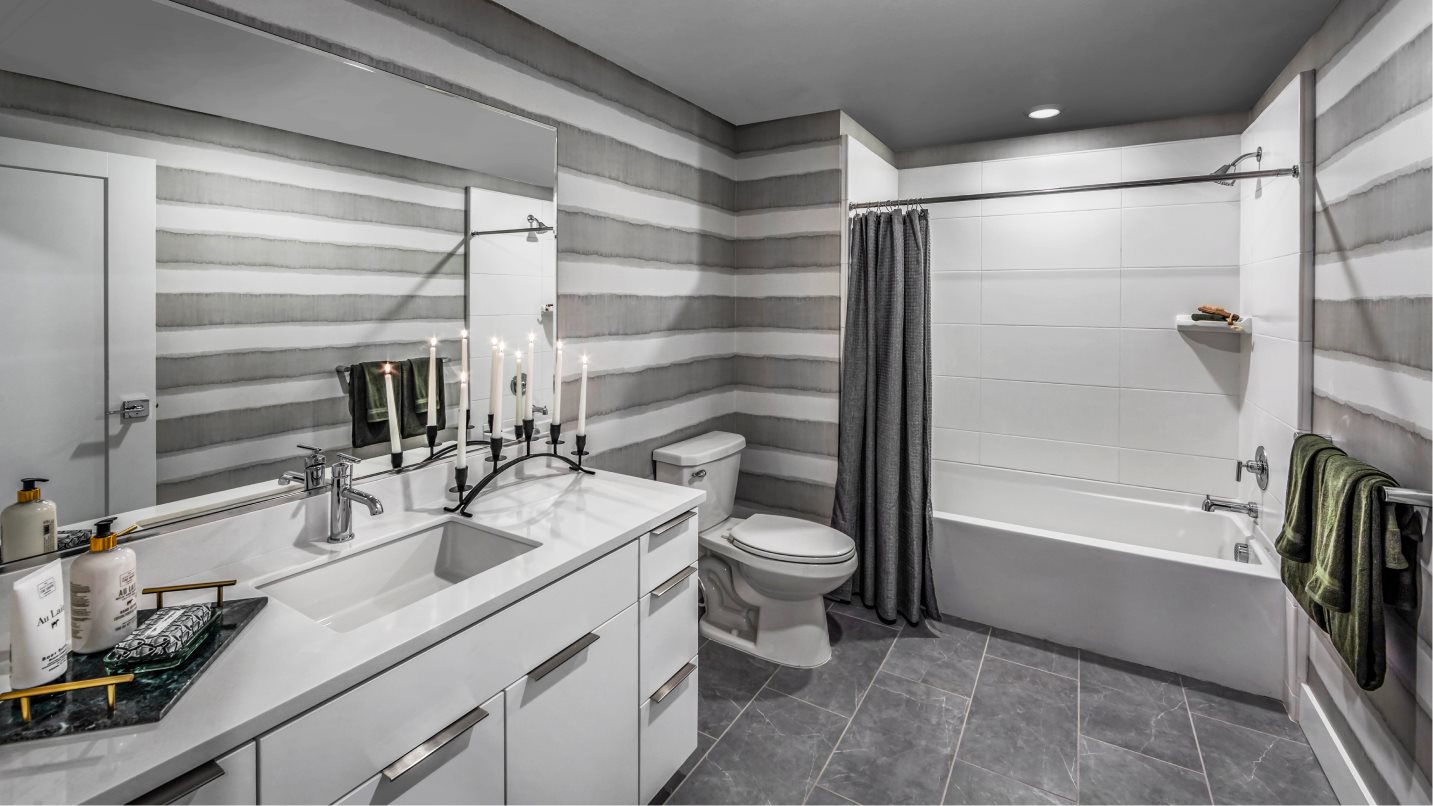 The Brant Res E312 Bath 2