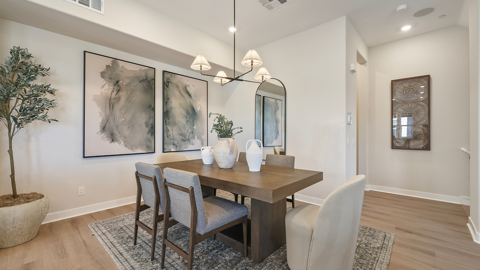Crest Metro Heights Res2 X Dining 1of3 F2